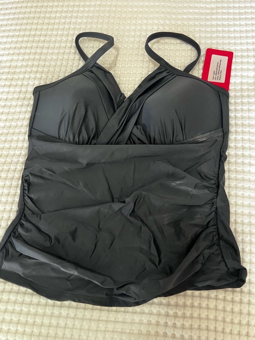 Black Twist Front Tankini Top Size 8 NWT